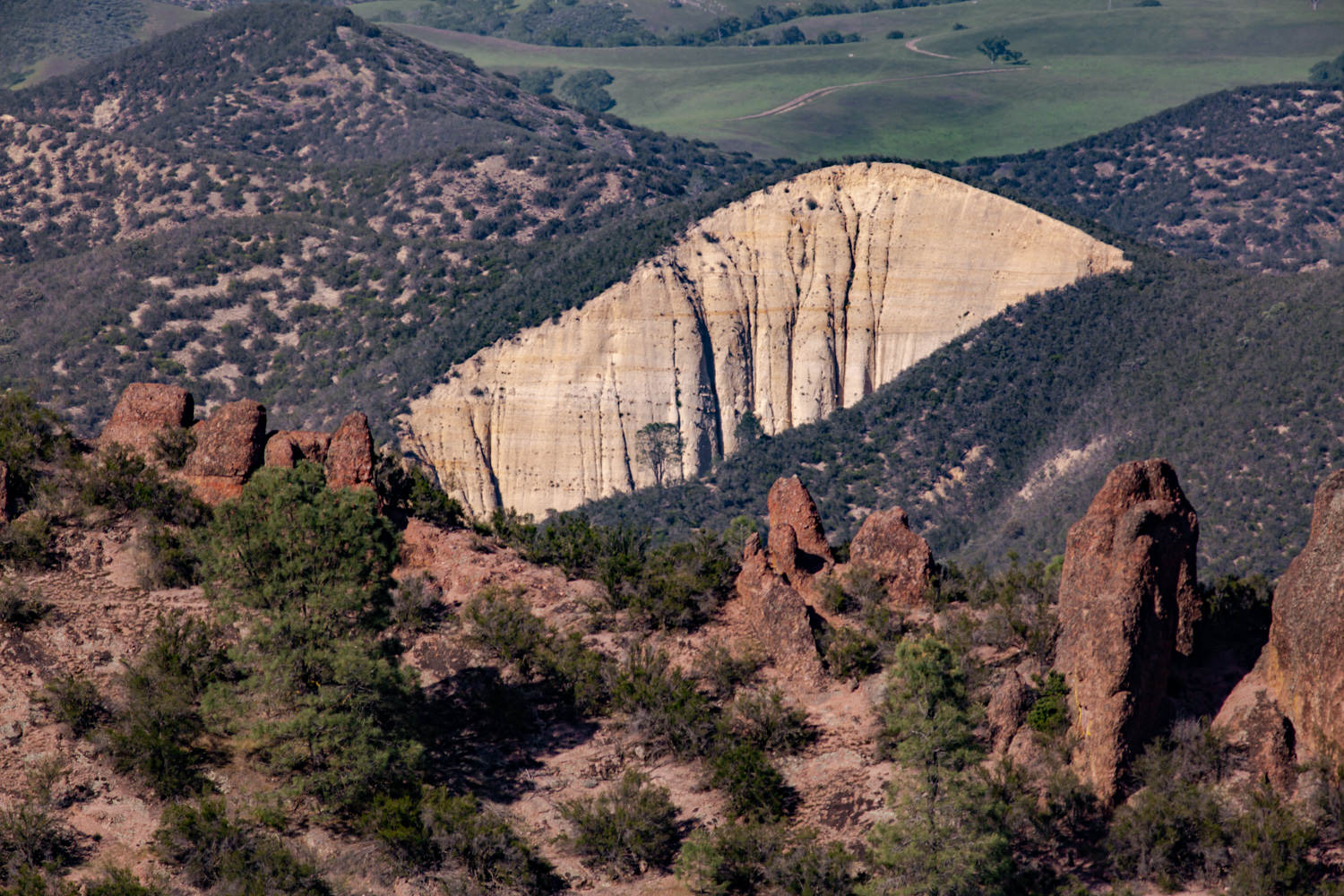 Distant rocks at Pinnacles National Park (April 2018)
